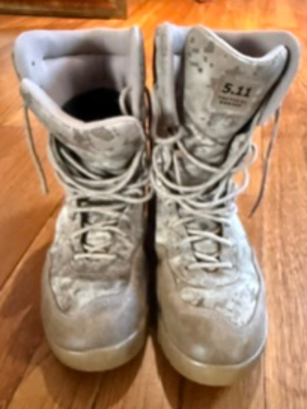 Men’s Boot 9 1/2